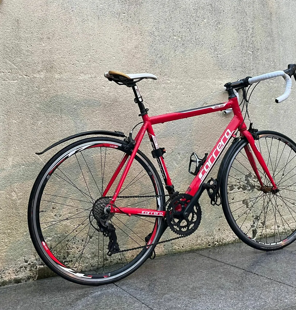 Carrera road bike - Image 3