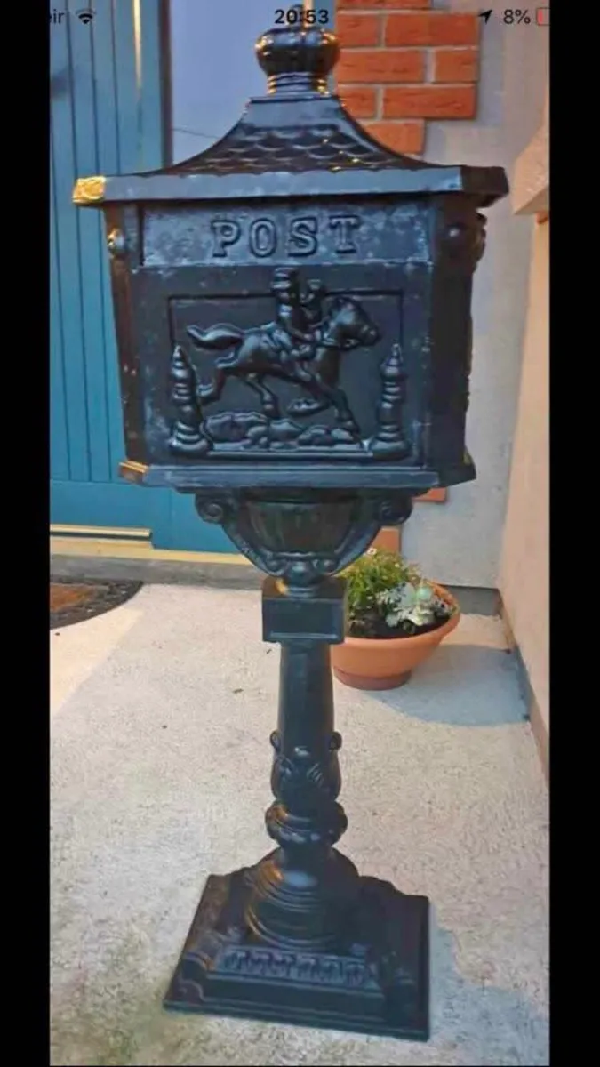 Post Box 🐴 - Image 1