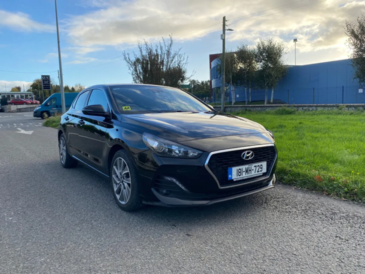 Hyundai i30 I 30 FASTBACK 5DR - Image 2