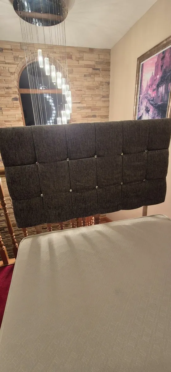 Double bed - Image 4