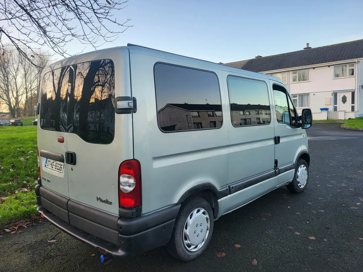 Renault master campervan - Image 3