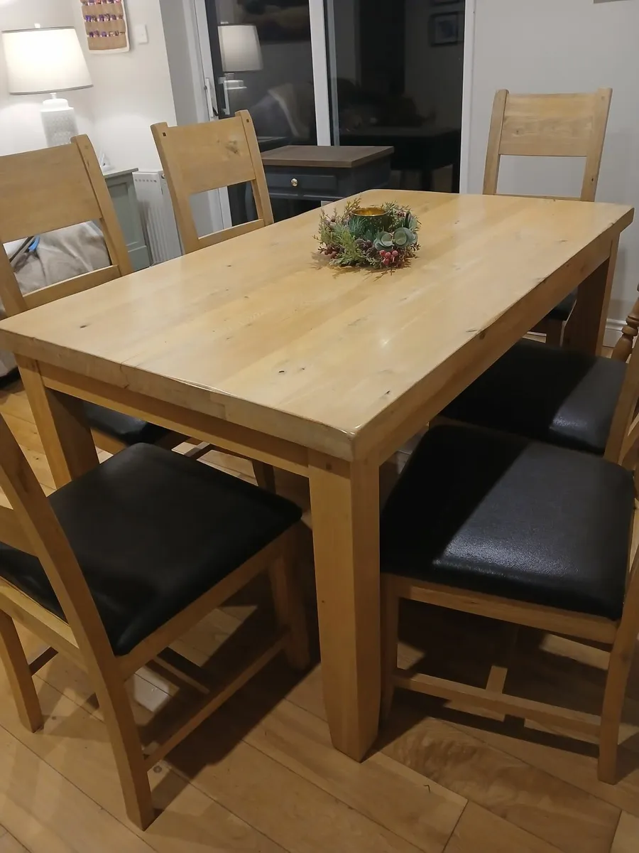 Table and Chairs - Image 1