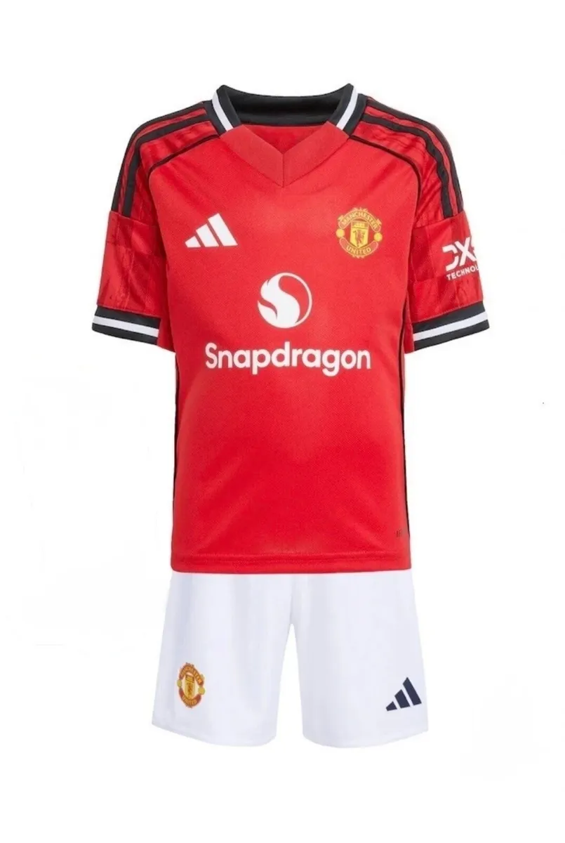 Man united kits - Image 2