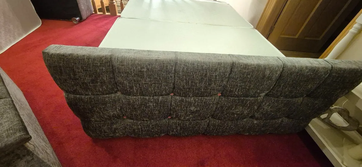 Double bed - Image 2