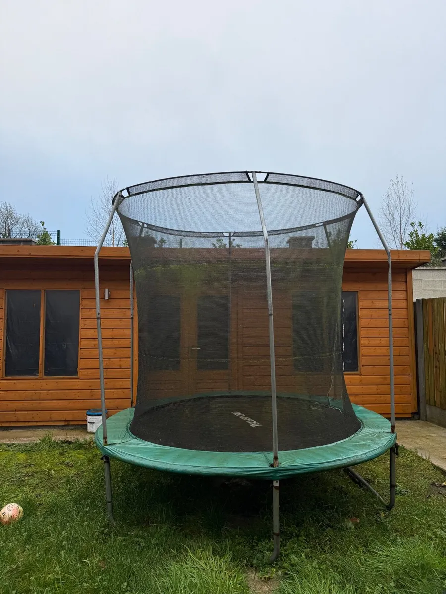 8 ft Trampoline - Image 1