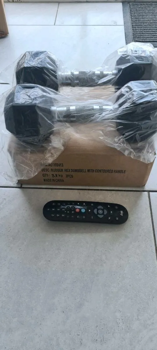 2xbrand new hex dumbbell weight sets - Image 3