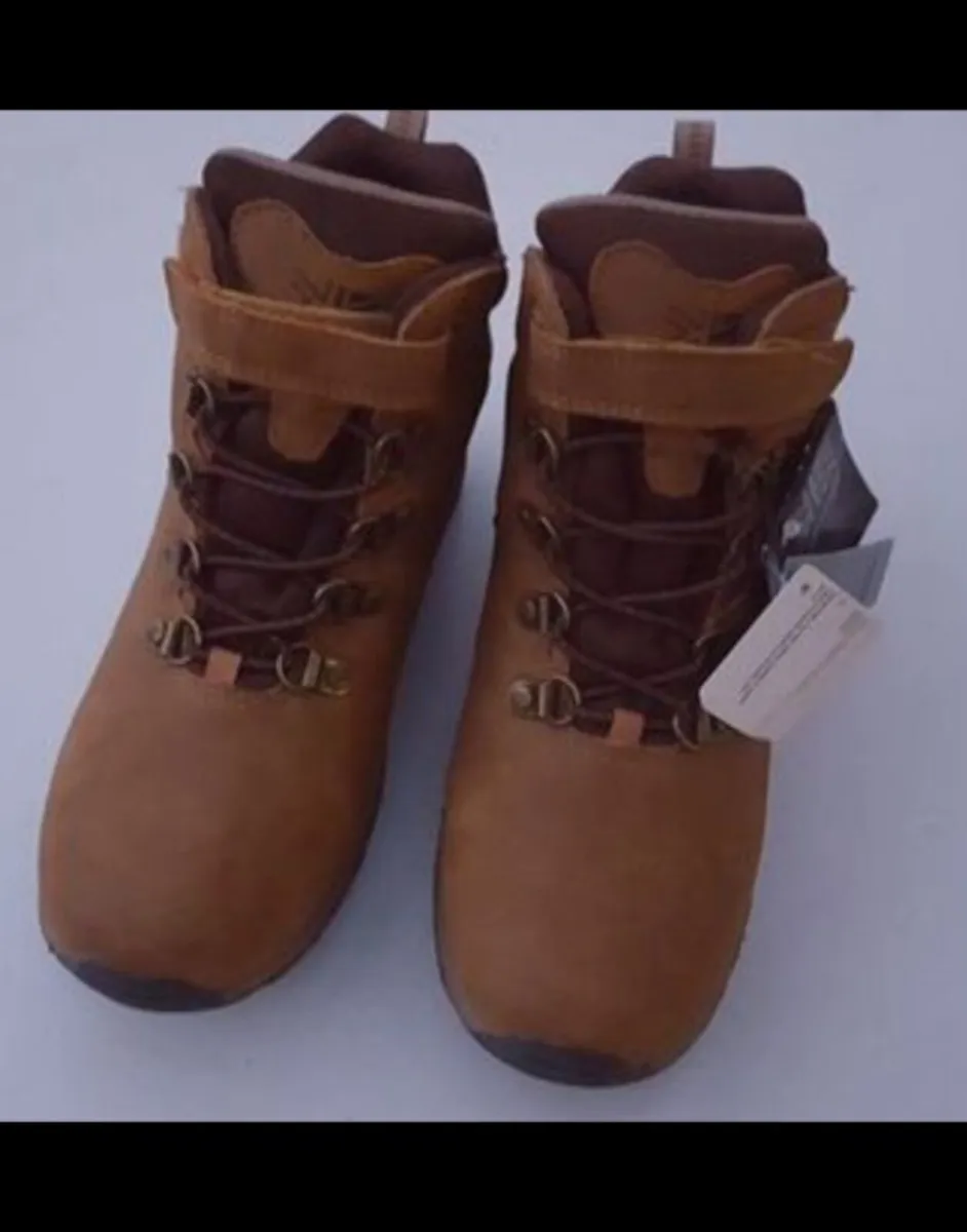 Boys Boots 2/34 - Image 3