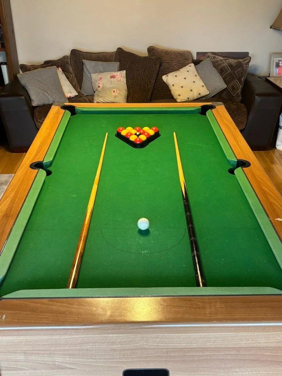 Pool table - Image 4