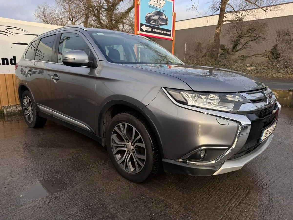 182 Mitsubishi Outlander 2.2 DI-D 4WD 7-Seater - Image 3