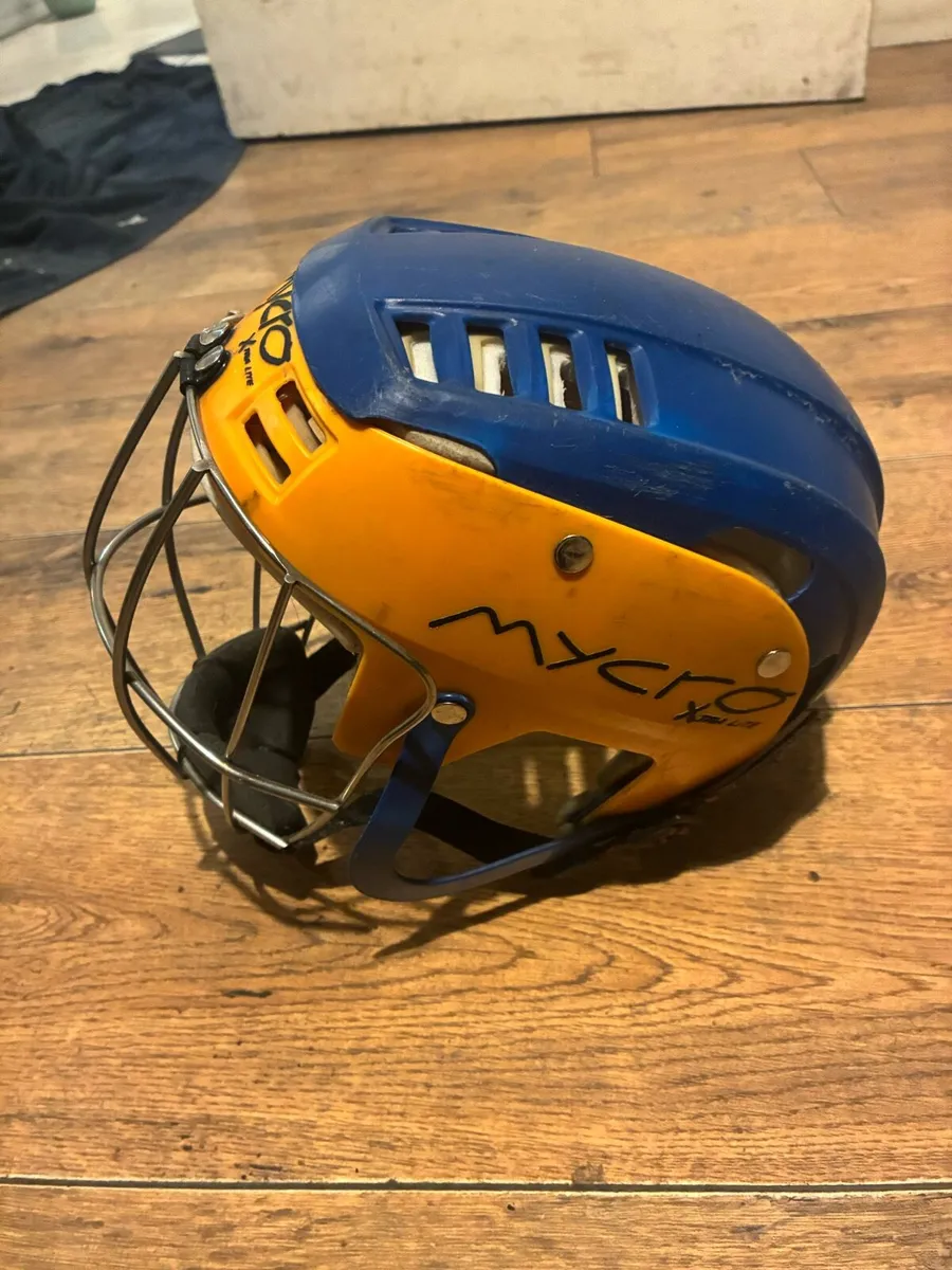 Hurling Helmet - Image 3