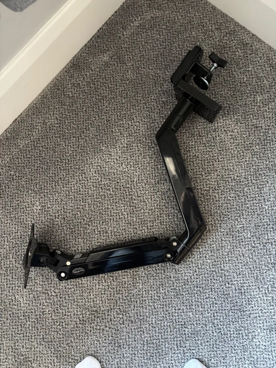 Adjustable monitor arm