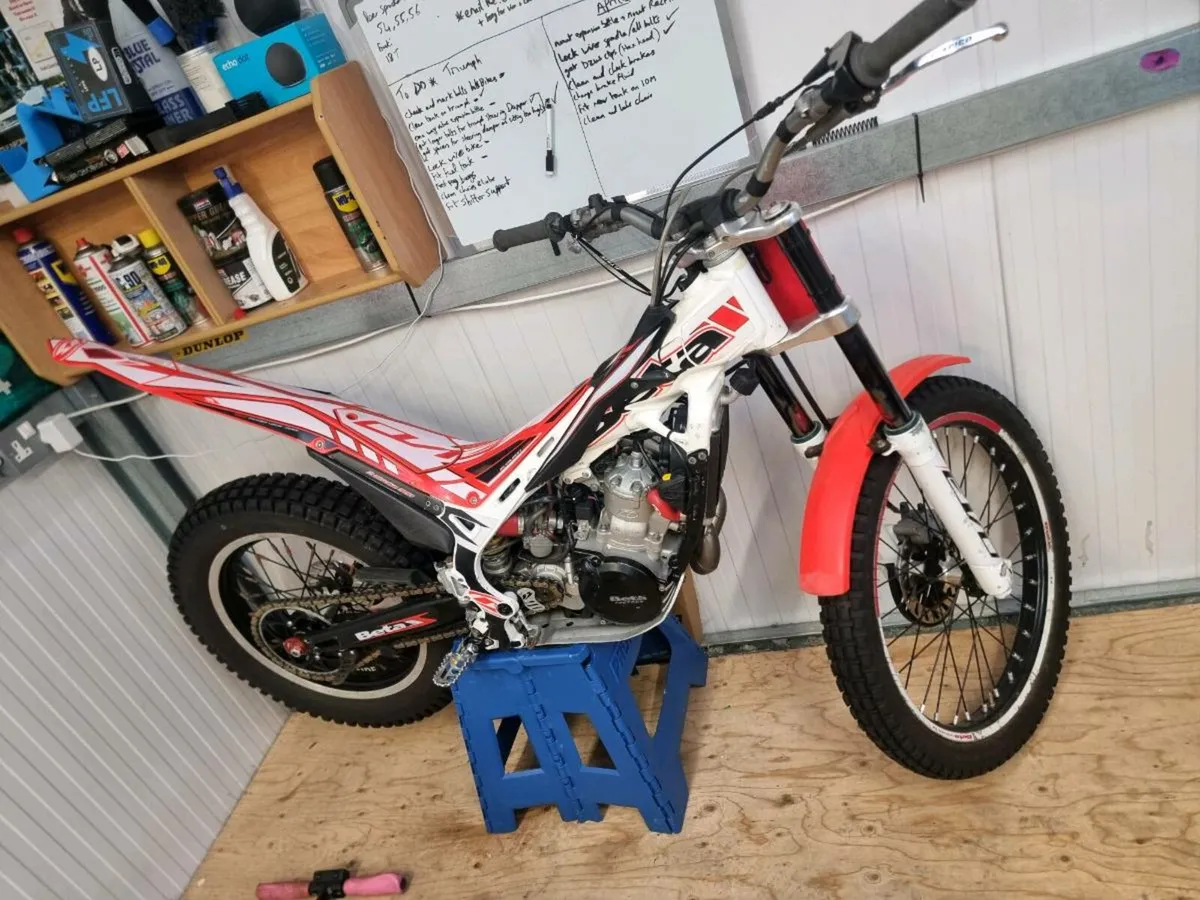 Beta factory evo 300 Trials bike for sale - Image 1