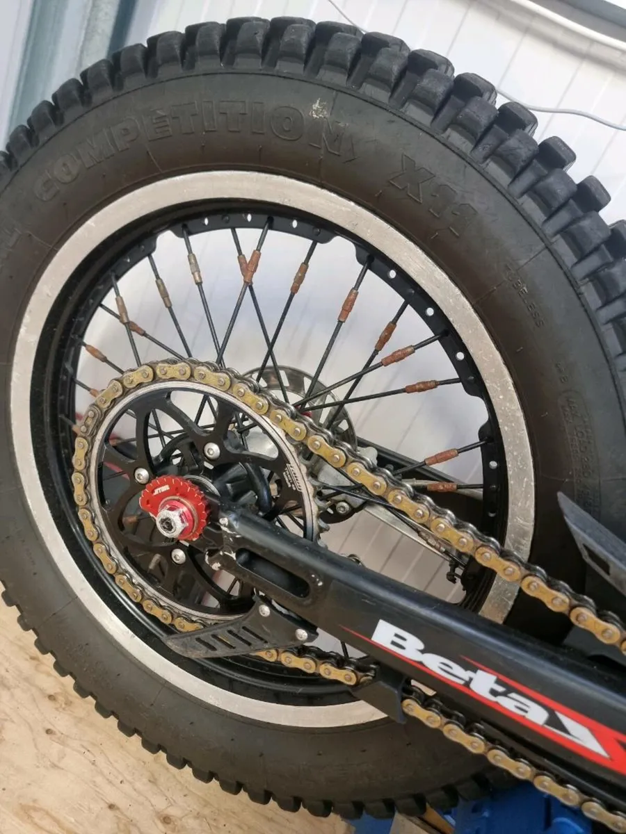 Beta factory evo 300 Trials bike for sale - Image 4