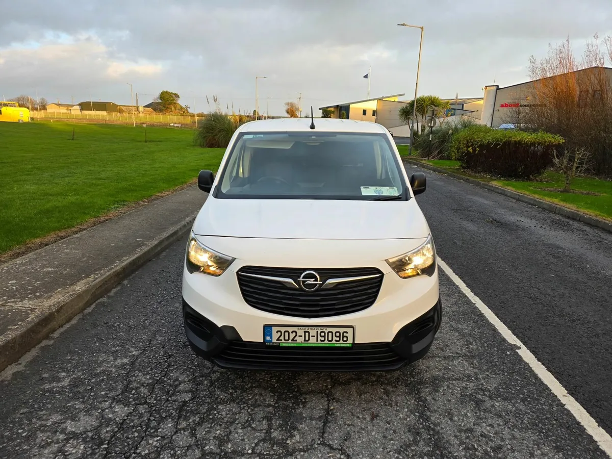 Opel Combo 2020 PRICE VAT INCLUDED - Image 2