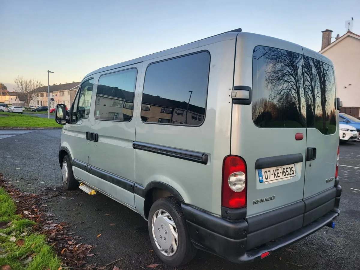 Renault master campervan - Image 1