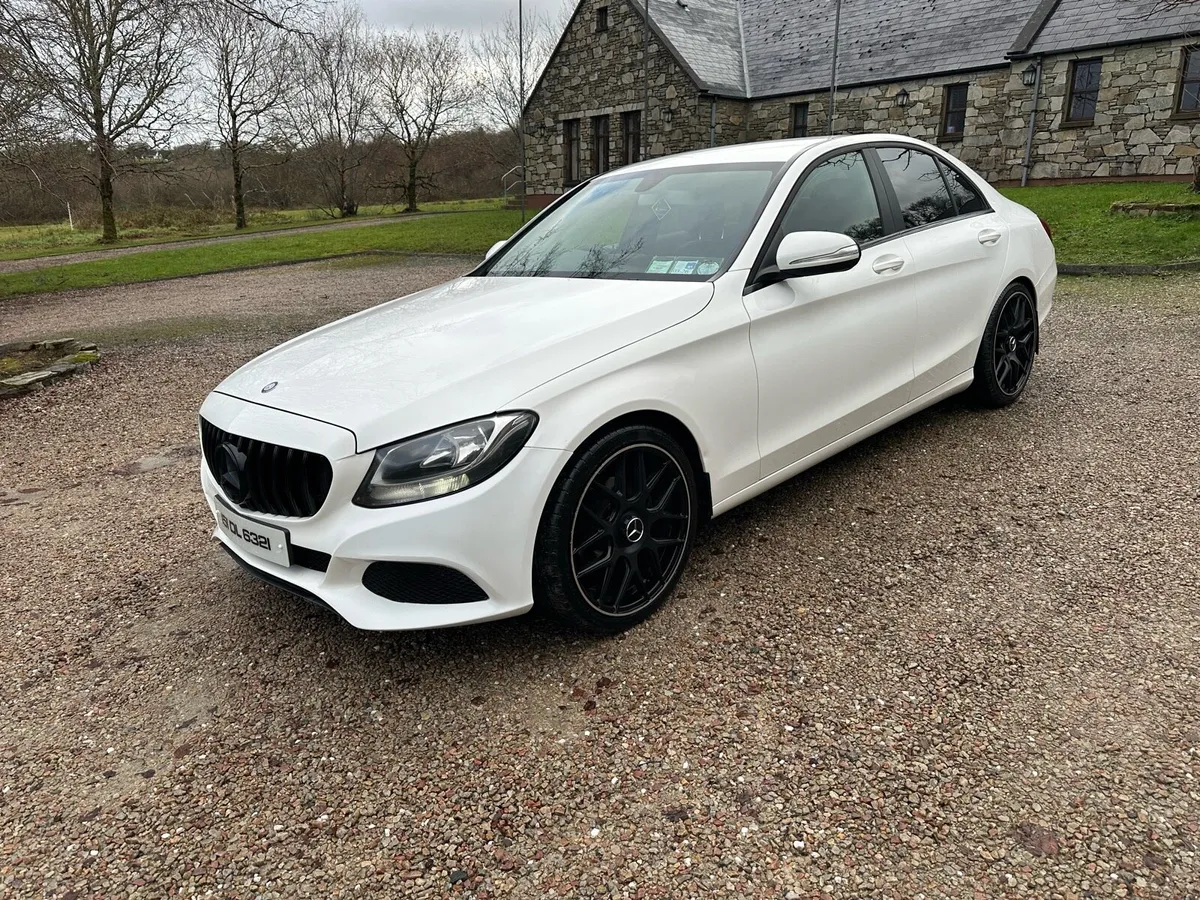 Mercedes Benz C200 Bluetec SE - Image 2