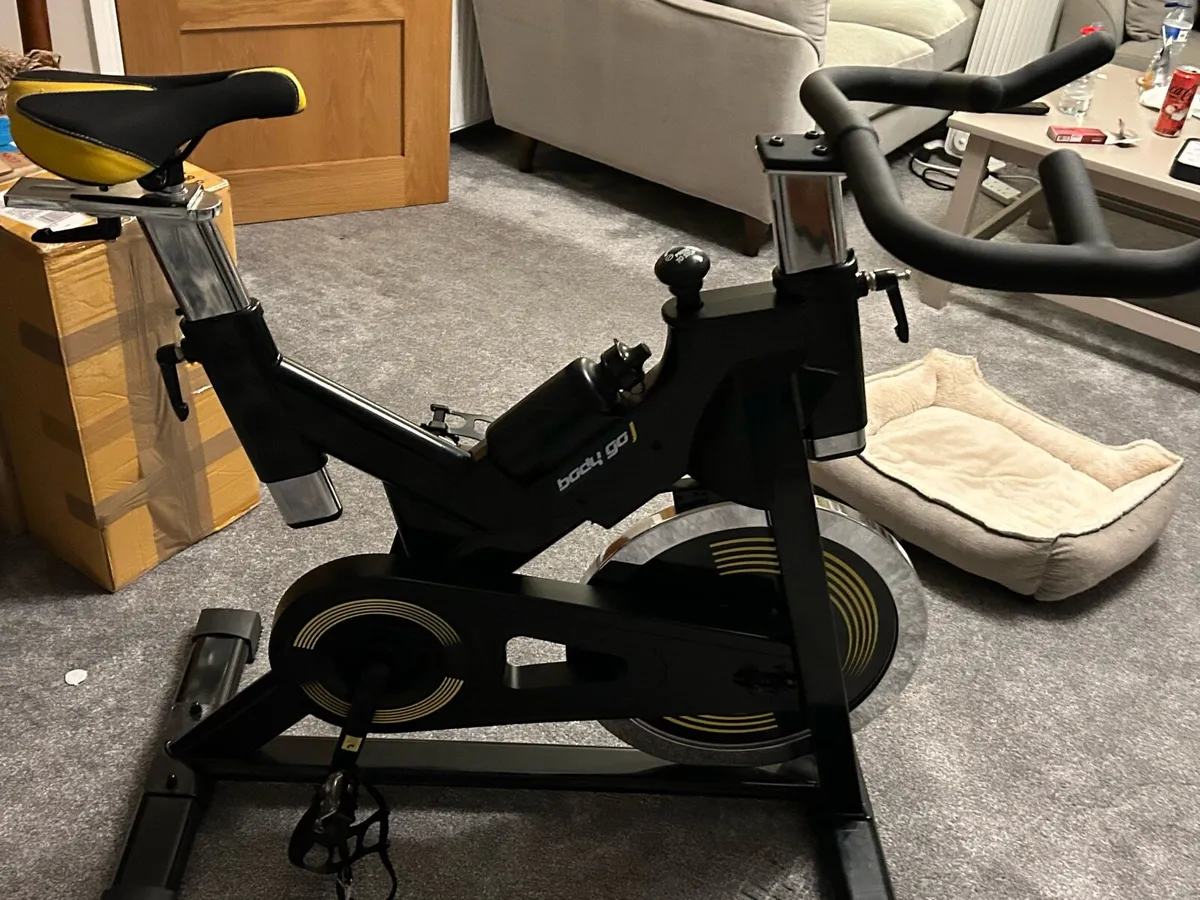 Exercise bike - Image 3