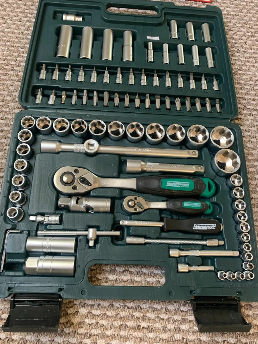 Bruder Mannessmann 95 piece  Socket set - Image 1