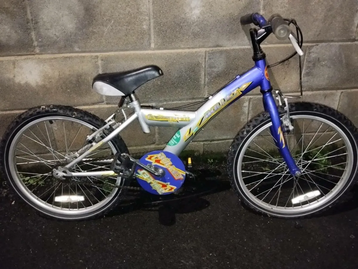 Kids 20inch bike - Image 4