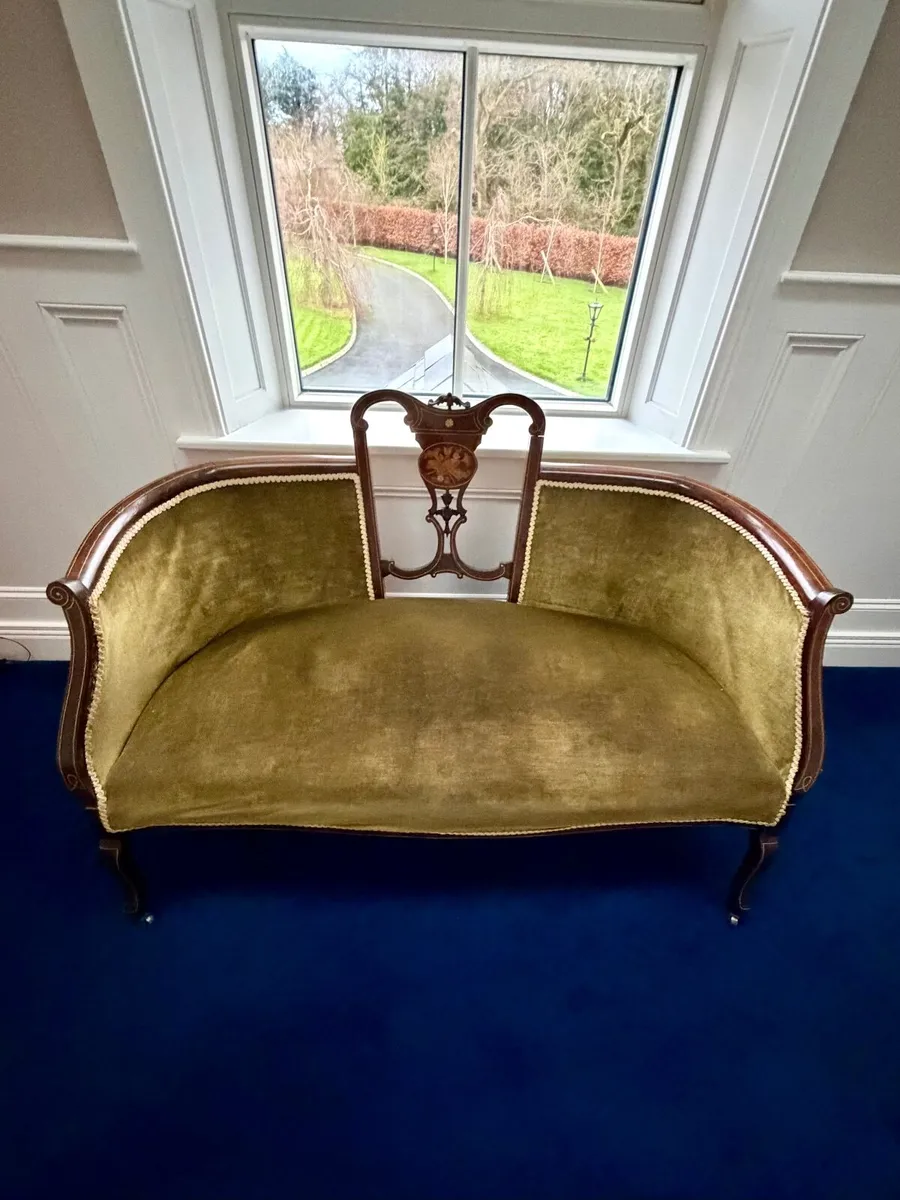 Antique Biedermeier-style loveseat - Image 1