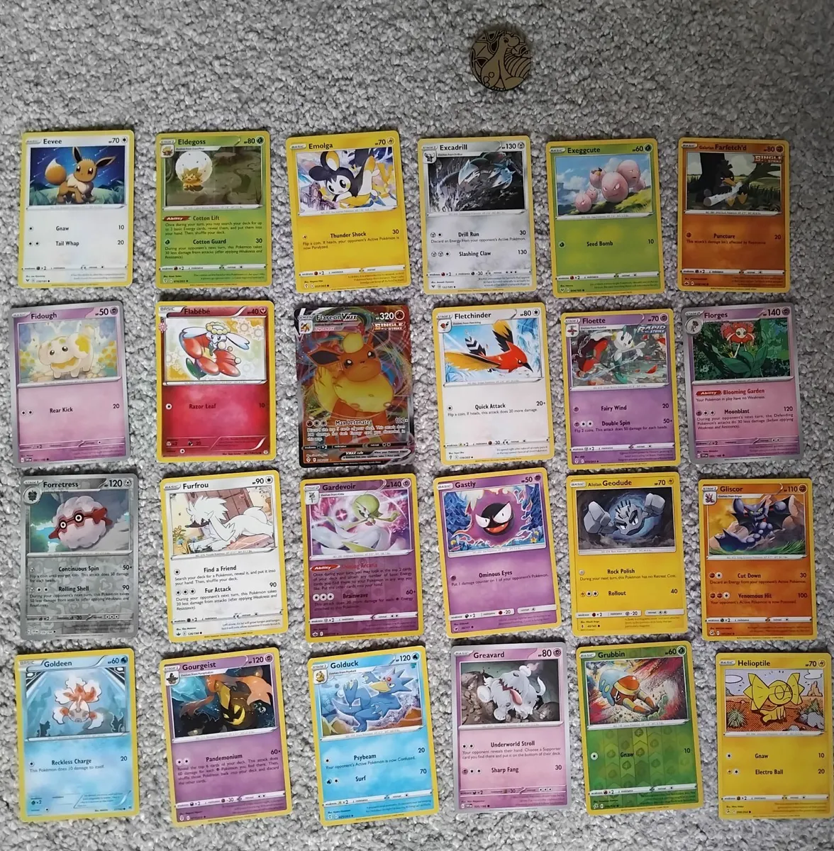 268 Pokemon Cards & Charzard Coin - Image 4
