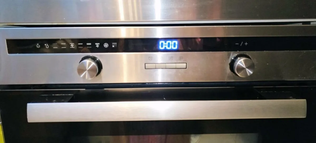 Pyrolytic oven - Image 2