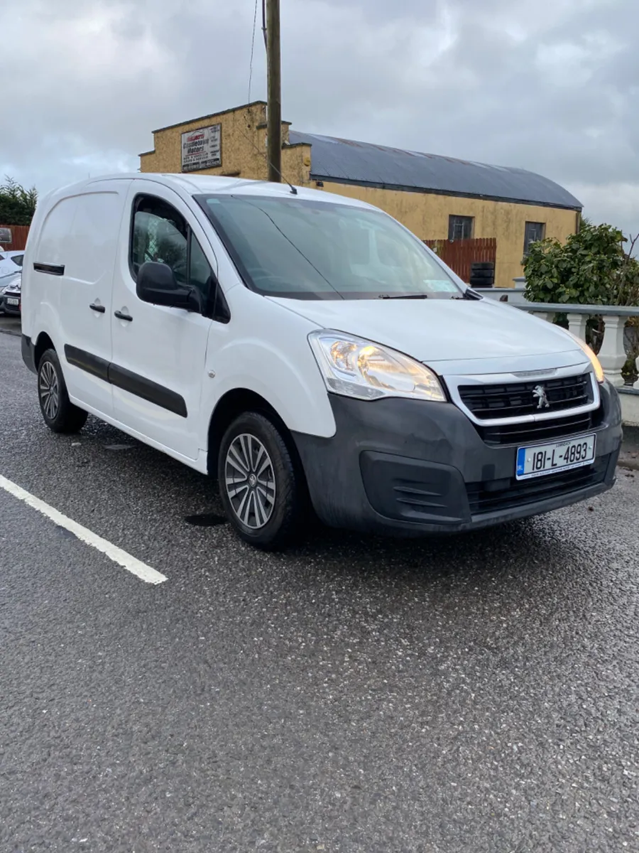 2018 Peugeot Partner - Image 4