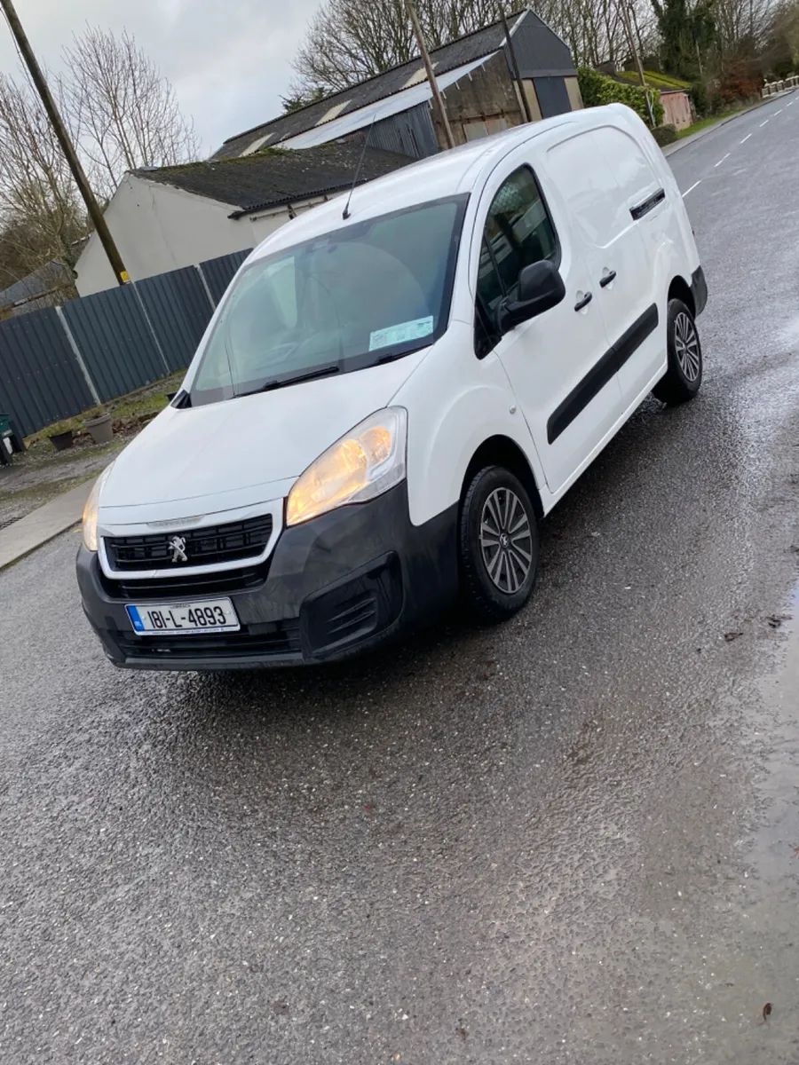 2018 Peugeot Partner - Image 1