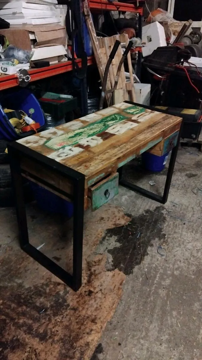 Old school school desks - Image 3