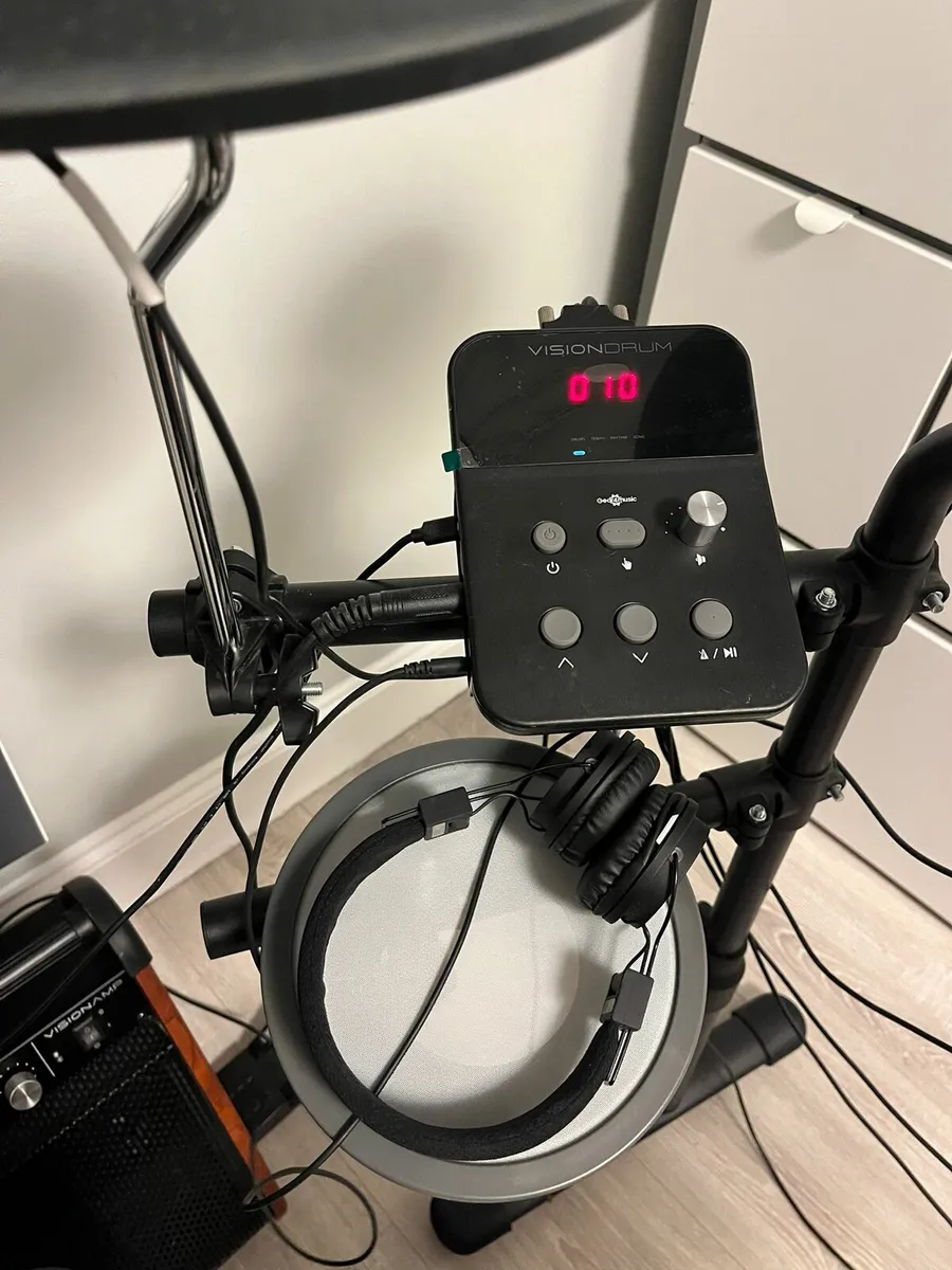 Electronic Drums - Image 1