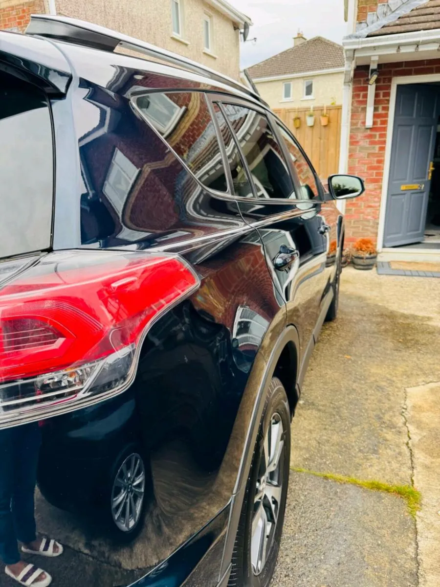 Toyota Rav4 - Image 2