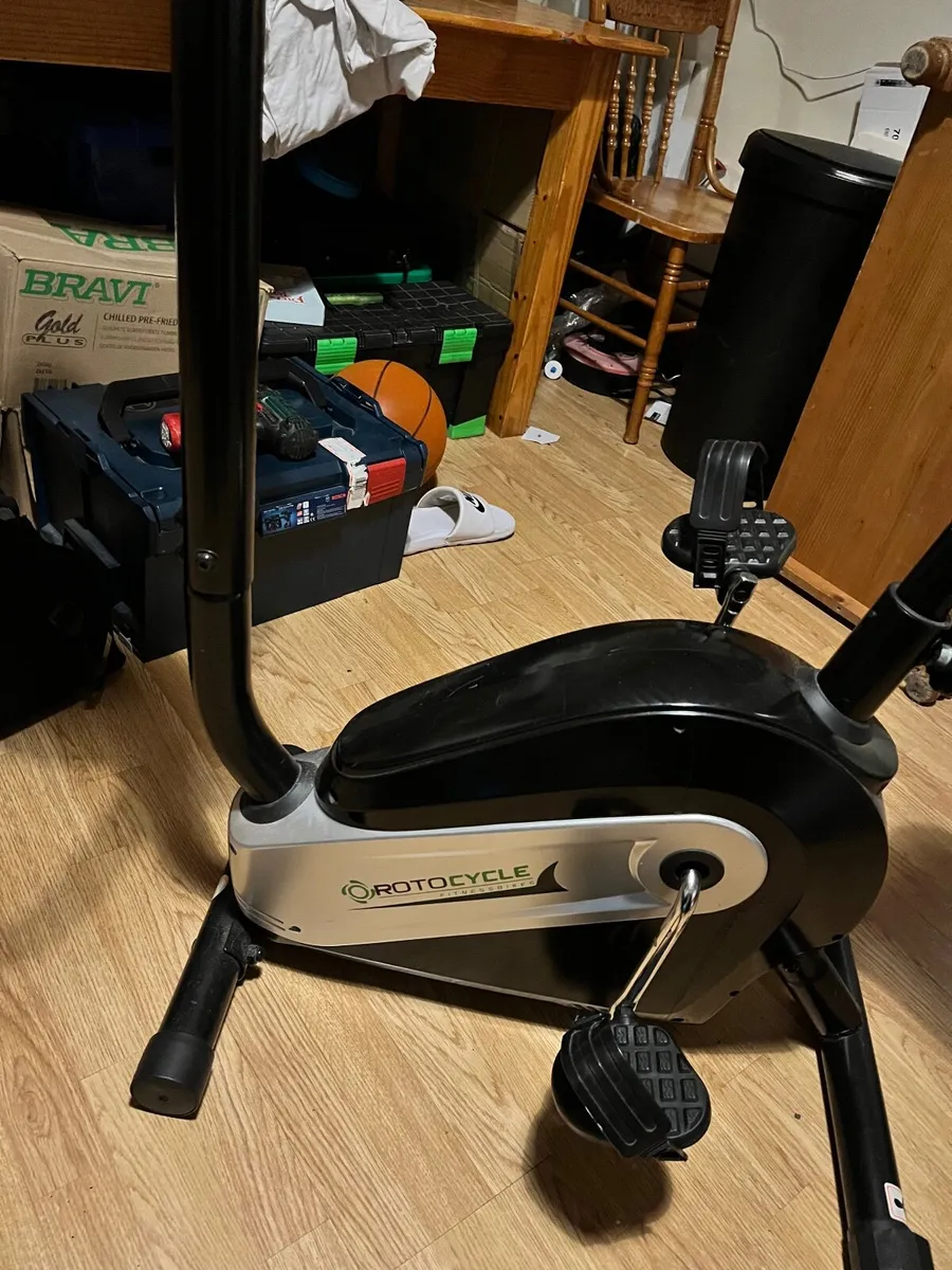 Exercise bike - Image 1