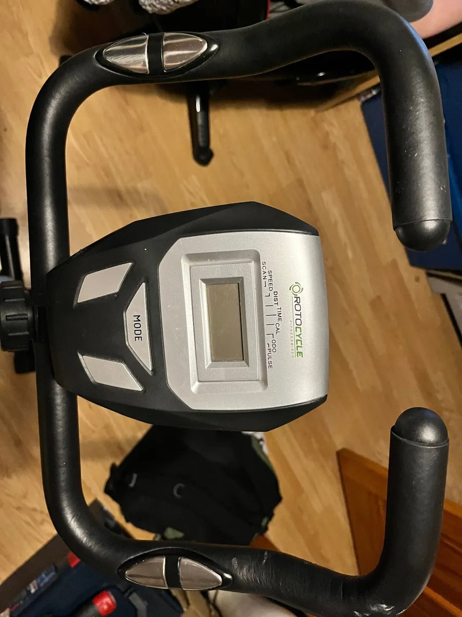 Exercise bike - Image 3
