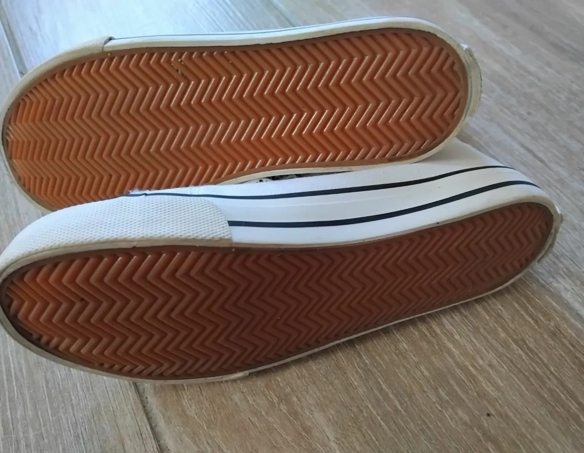 Disney Stitch Canvas Boots.  UK Size 2 - Image 3