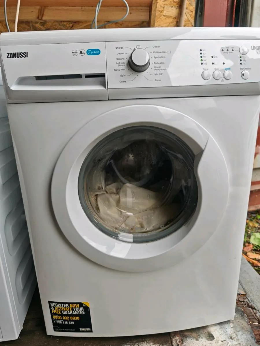 Zanussi lindo 100 washing machine 8 kg - Image 1