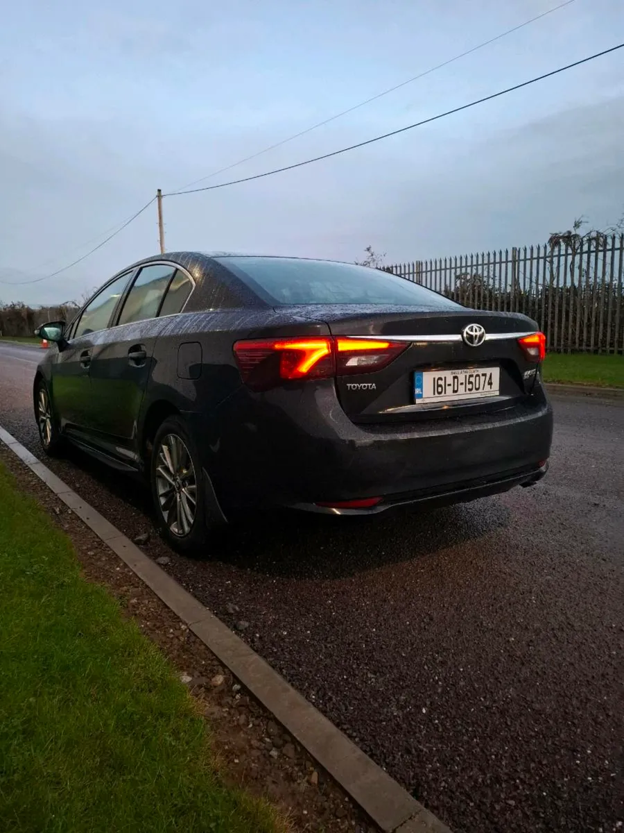 Toyota avensis NCT 08/27 - Image 2