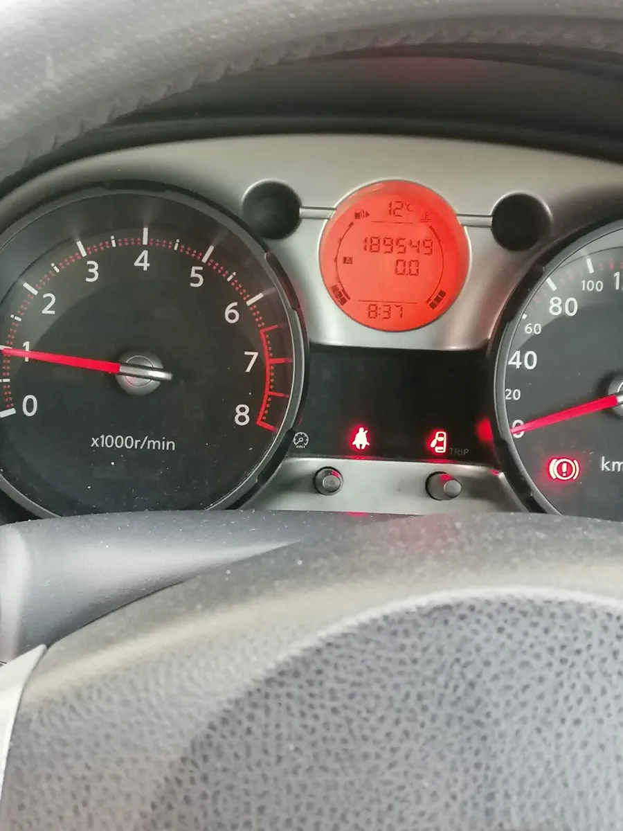 Nissan qashqai 2008 - Image 2