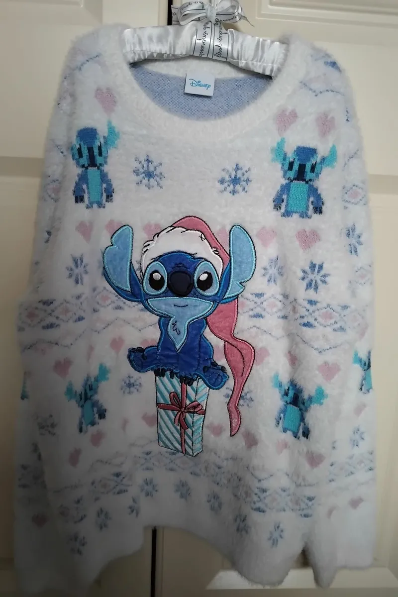 Disney Stitch Christmas Jumper Age: 10-11yrs. - Image 1