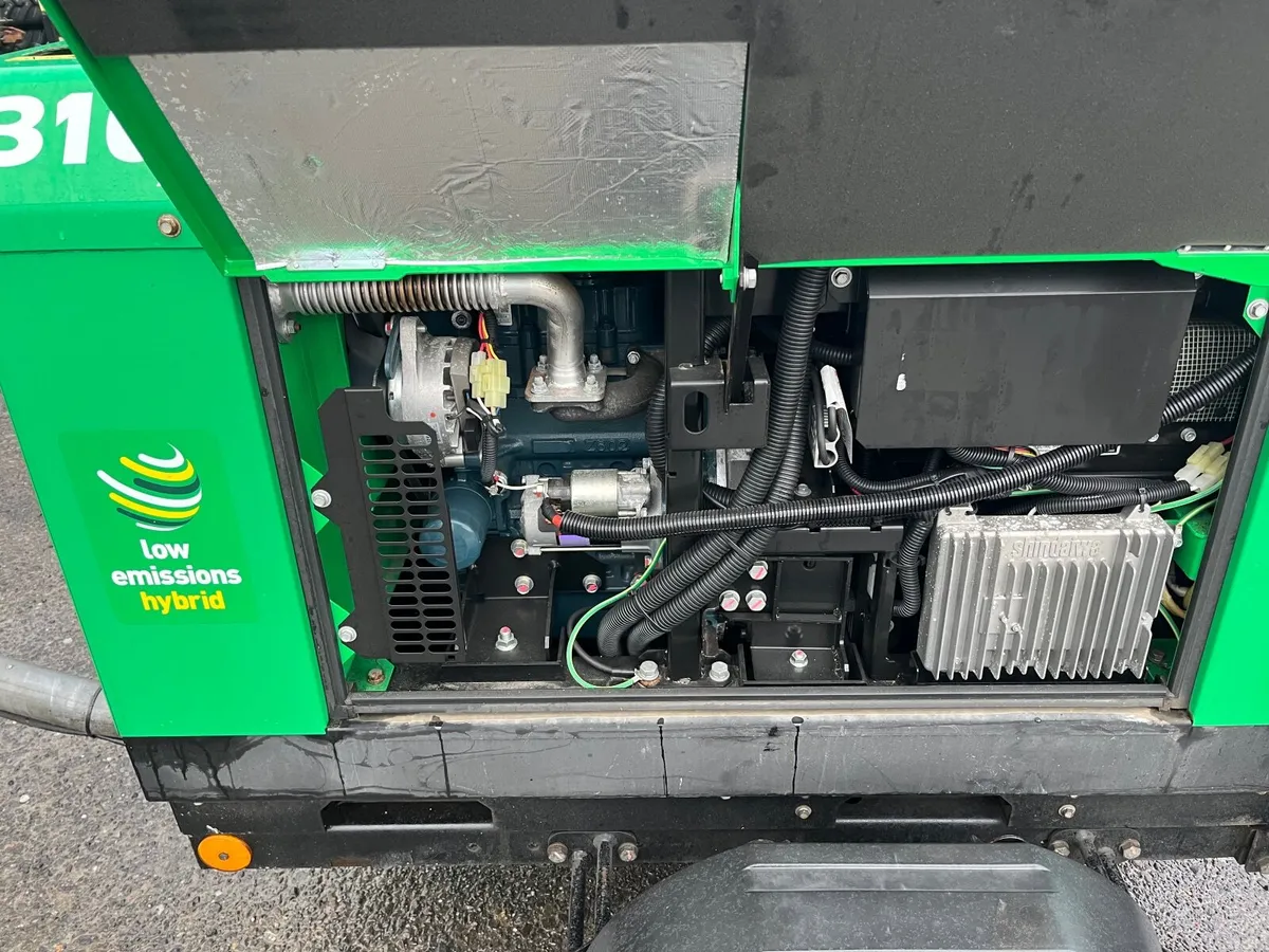 Shindaiwa diesel welder - Image 4