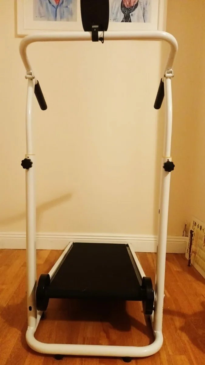 Manual Treadmill - Image 4