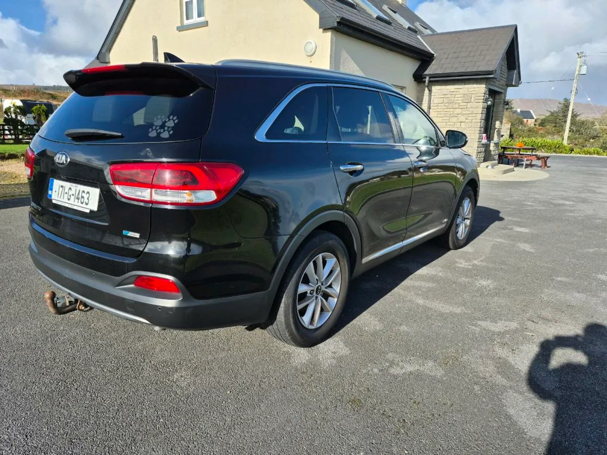 2017 kia Sorento 4x4 7 seater - Image 4