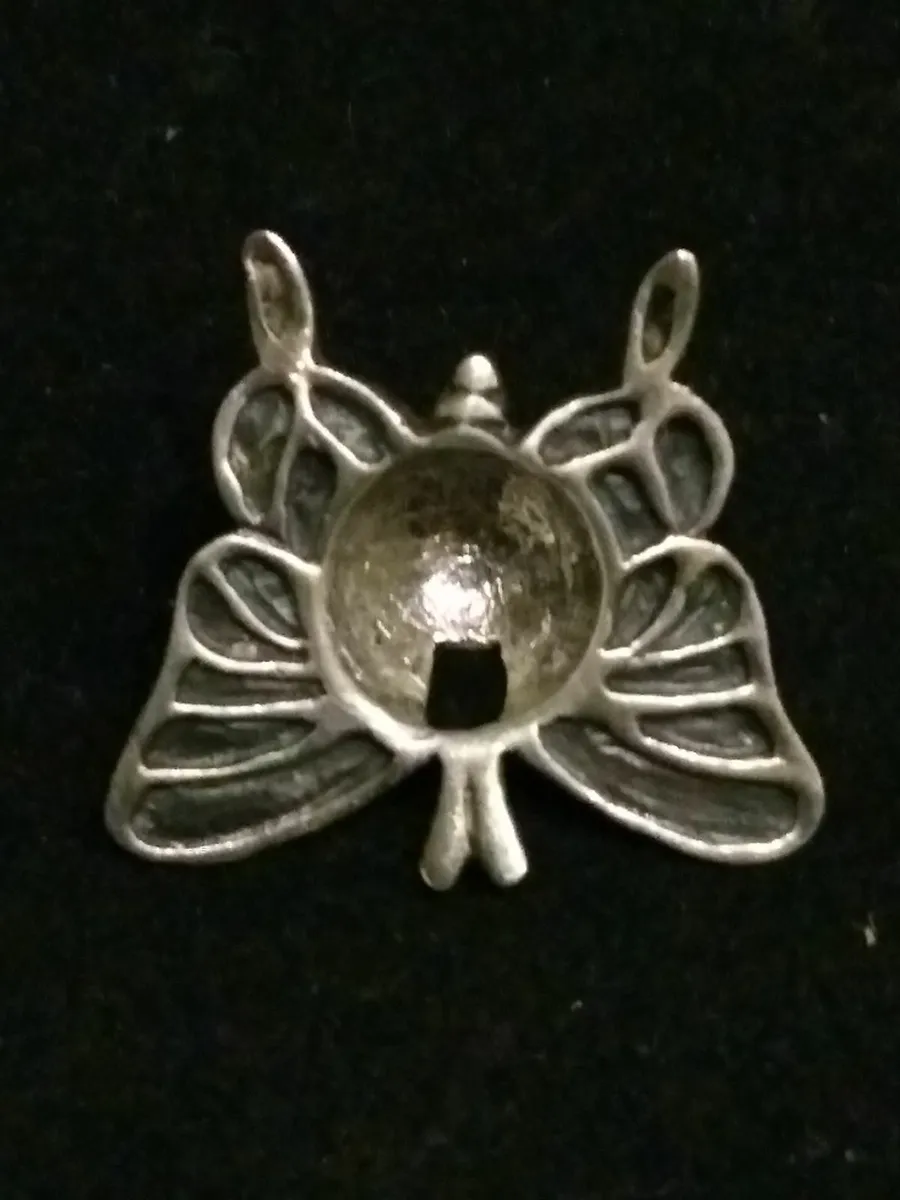 Vintage 925 Silver Butterfly Belly Bar Surround - Image 3