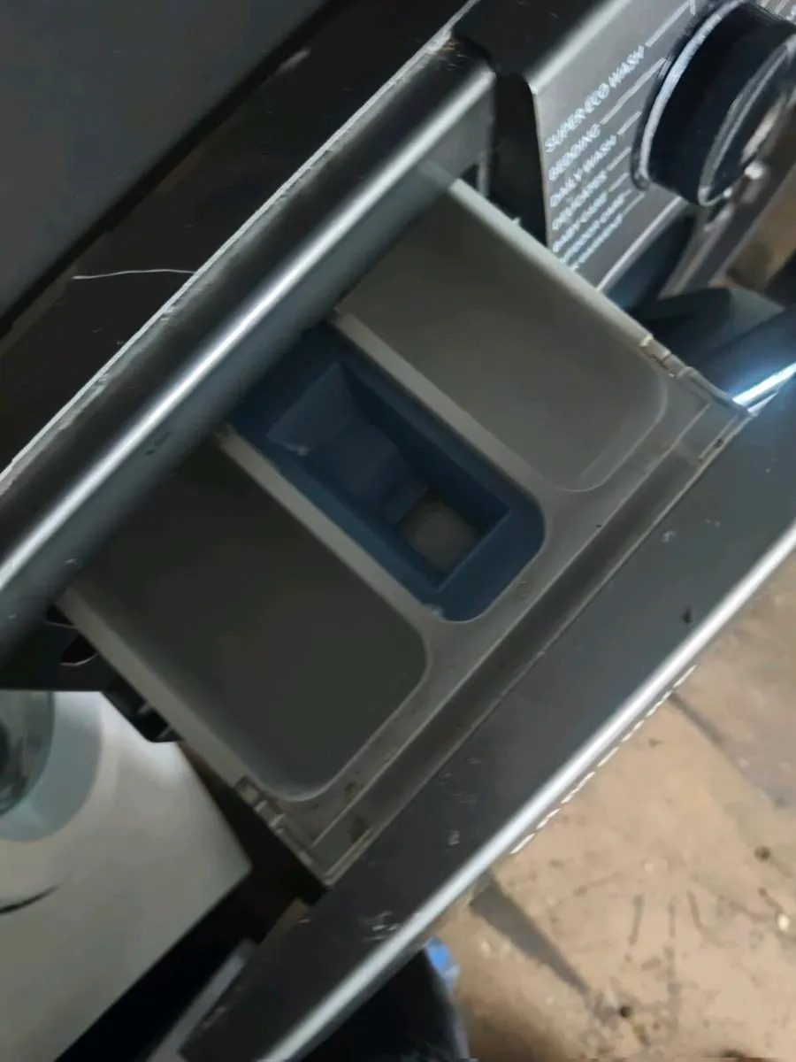 Samsung washing machine 8kg - Image 3