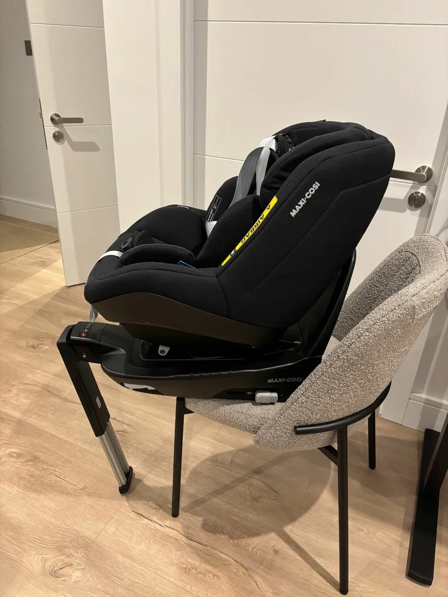 Maxi-Cosi Pearl Pro2 i-Size (NEW) + ISOFIX Base - Image 4