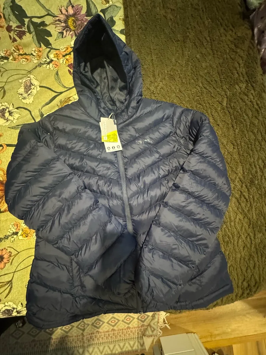 Mountain warehouse jacket