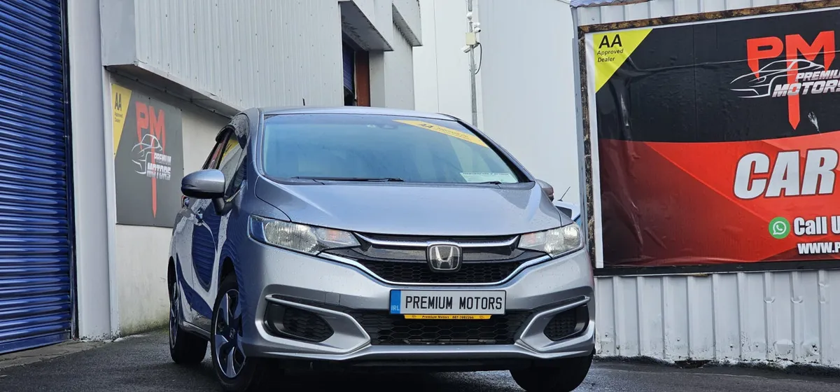Honda Fit Hybrid - Image 2