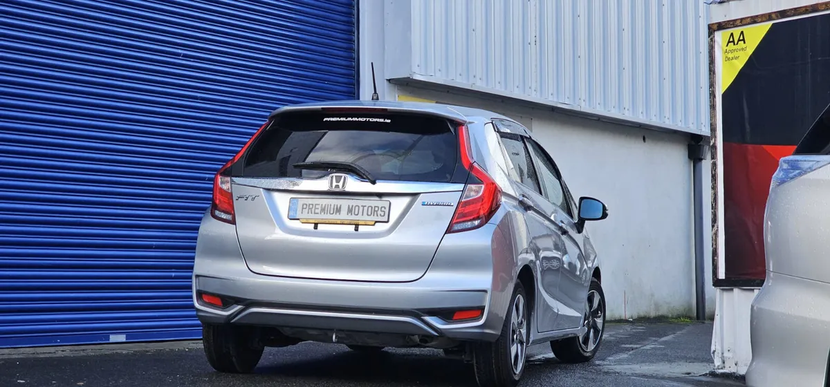 Honda Fit Hybrid - Image 3