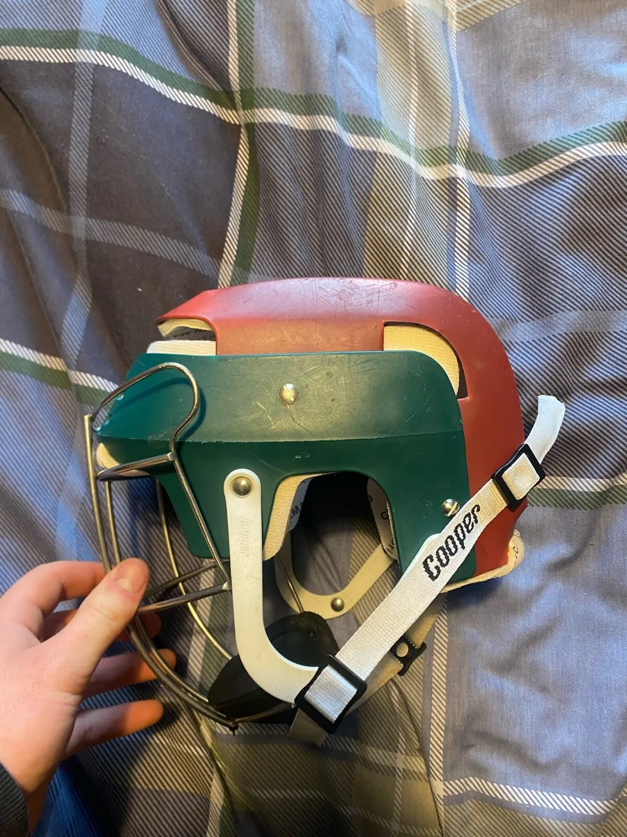 Cooper hurling helmet - Image 1