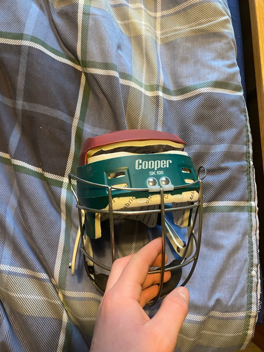 Cooper hurling helmet - Image 3