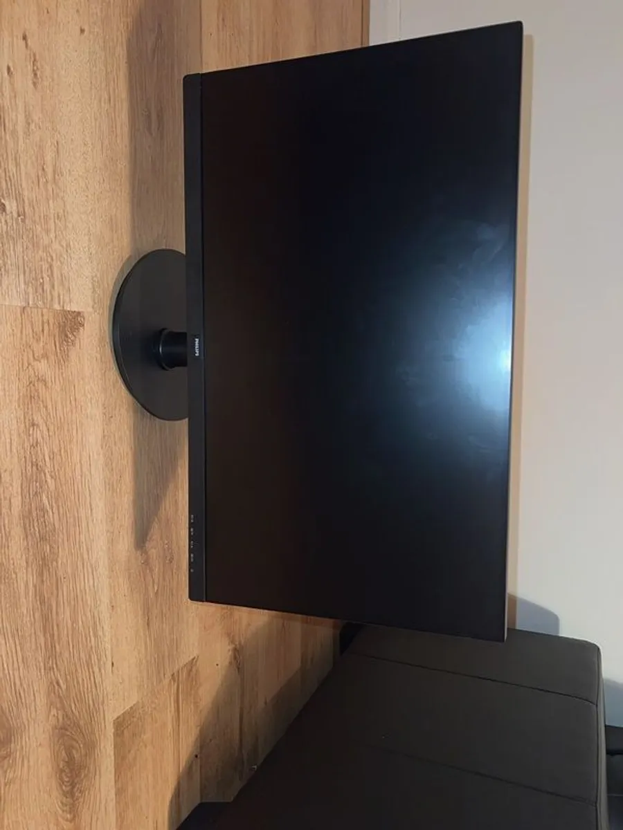 Phillips 27-Inch Monitor - Image 1